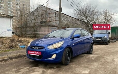 Hyundai Solaris II рестайлинг, 2012 год, 785 000 рублей, 14 фотография