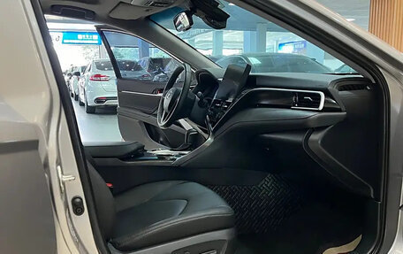 Toyota Camry, 2022 год, 2 550 000 рублей, 16 фотография