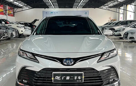 Toyota Camry, 2022 год, 2 850 000 рублей, 2 фотография