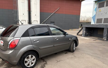 KIA Rio II, 2011 год, 670 000 рублей, 2 фотография