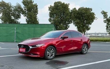 Mazda 3, 2021 год, 1 330 000 рублей, 1 фотография