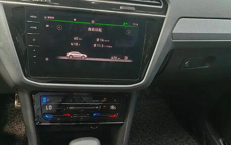 Volkswagen Tiguan II, 2021 год, 2 200 017 рублей, 11 фотография