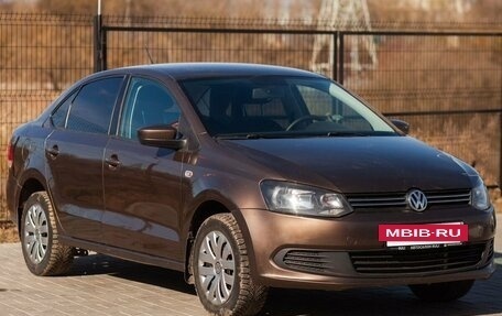 Volkswagen Polo VI (EU Market), 2015 год, 855 000 рублей, 3 фотография