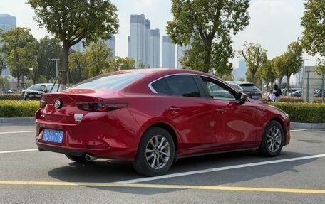 Mazda 3, 2021 год, 1 330 000 рублей, 5 фотография