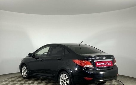 Hyundai Solaris II рестайлинг, 2011 год, 760 000 рублей, 8 фотография