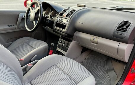 Volkswagen Polo III рестайлинг, 2000 год, 350 000 рублей, 3 фотография