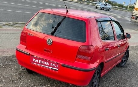 Volkswagen Polo III рестайлинг, 2000 год, 350 000 рублей, 2 фотография