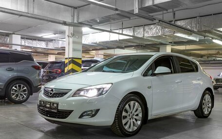 Opel Astra J, 2012 год, 750 000 рублей, 1 фотография