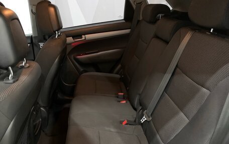 KIA Sorento II рестайлинг, 2013 год, 1 500 000 рублей, 17 фотография