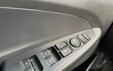 Hyundai Tucson III, 2019 год, 2 690 000 рублей, 13 фотография