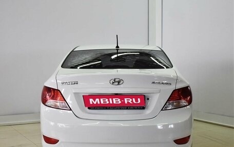 Hyundai Solaris II рестайлинг, 2011 год, 925 000 рублей, 3 фотография