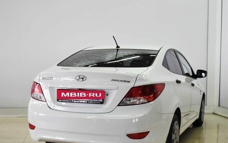 Hyundai Solaris II рестайлинг, 2011 год, 925 000 рублей, 4 фотография