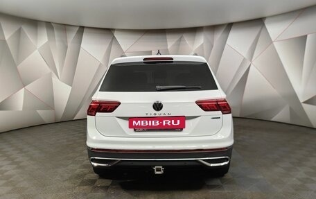 Volkswagen Tiguan II, 2021 год, 3 730 000 рублей, 8 фотография