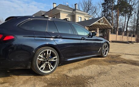 BMW 5 серия, 2019 год, 5 500 000 рублей, 2 фотография