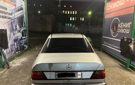 Mercedes-Benz W124, 1993 год, 700 000 рублей, 3 фотография