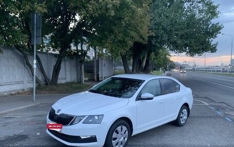 Skoda Octavia, 2018 год, 1 550 000 рублей, 2 фотография