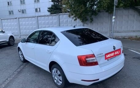 Skoda Octavia, 2018 год, 1 550 000 рублей, 3 фотография