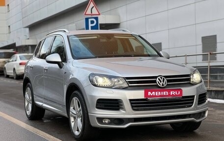 Volkswagen Touareg III, 2011 год, 2 730 000 рублей, 6 фотография