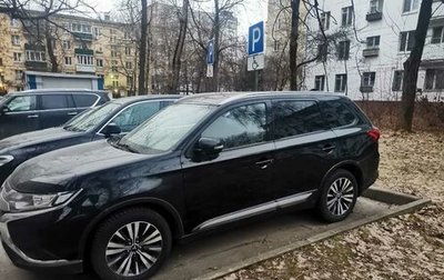 Mitsubishi Outlander III рестайлинг 3, 2018 год, 3 000 000 рублей, 1 фотография