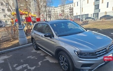 Volkswagen Tiguan II, 2019 год, 2 650 000 рублей, 2 фотография