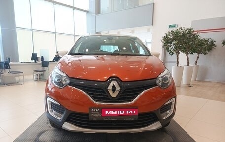 Renault Kaptur I рестайлинг, 2016 год, 1 506 000 рублей, 2 фотография