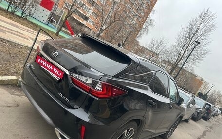 Lexus RX IV рестайлинг, 2019 год, 5 250 000 рублей, 3 фотография