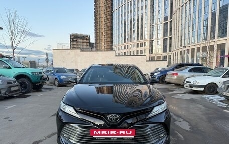Toyota Camry, 2019 год, 2 599 000 рублей, 2 фотография
