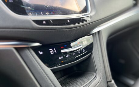 Cadillac XT5 I рестайлинг, 2021 год, 2 300 000 рублей, 24 фотография