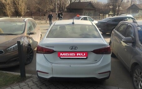 Hyundai Solaris II рестайлинг, 2017 год, 1 500 000 рублей, 3 фотография