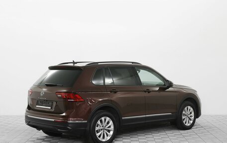 Volkswagen Tiguan II, 2021 год, 3 299 000 рублей, 2 фотография