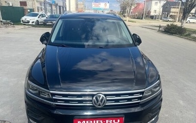 Volkswagen Tiguan II, 2017 год, 2 200 000 рублей, 1 фотография