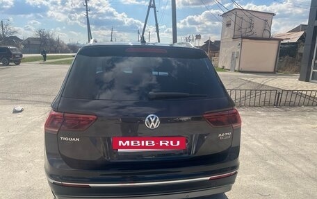 Volkswagen Tiguan II, 2017 год, 2 200 000 рублей, 3 фотография