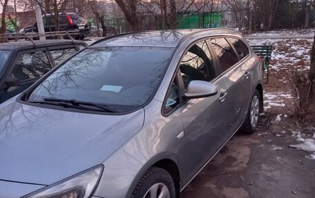 Opel Astra J, 2015 год, 1 150 000 рублей, 5 фотография