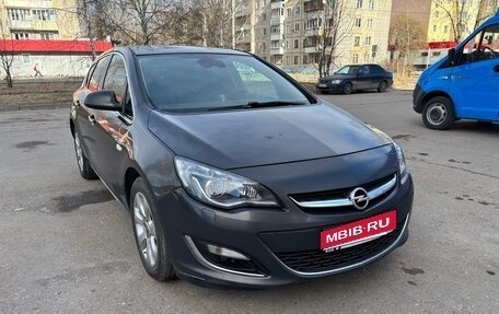 Opel Astra J, 2012 год, 720 000 рублей, 1 фотография