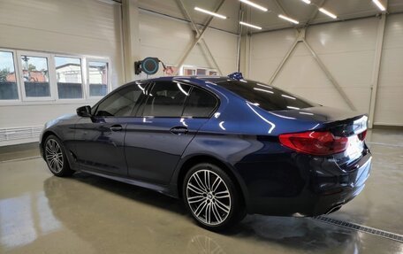 BMW 5 серия, 2019 год, 4 500 000 рублей, 3 фотография