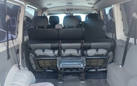 Volkswagen Transporter T5 рестайлинг, 2006 год, 1 460 000 рублей, 15 фотография