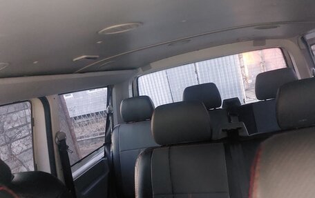 Volkswagen Transporter T5 рестайлинг, 2006 год, 1 460 000 рублей, 23 фотография
