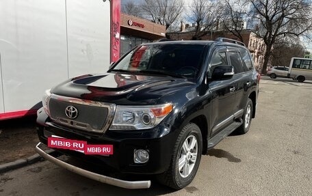 Toyota Land Cruiser 200, 2013 год, 4 500 000 рублей, 3 фотография