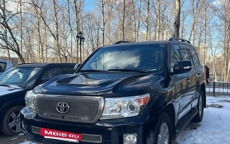 Toyota Land Cruiser 200, 2013 год, 4 500 000 рублей, 2 фотография