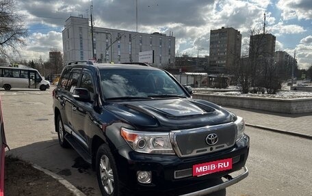 Toyota Land Cruiser 200, 2013 год, 4 500 000 рублей, 6 фотография