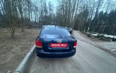 Volkswagen Polo VI (EU Market), 2013 год, 720 000 рублей, 2 фотография