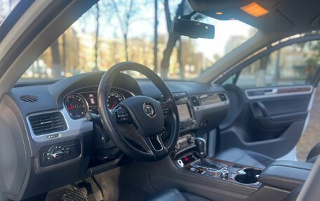 Volkswagen Touareg III, 2013 год, 2 450 000 рублей, 25 фотография