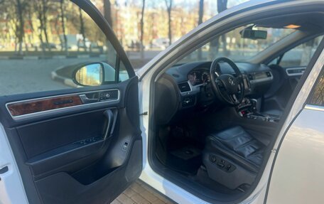 Volkswagen Touareg III, 2013 год, 2 450 000 рублей, 28 фотография
