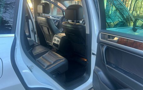 Volkswagen Touareg III, 2013 год, 2 450 000 рублей, 30 фотография