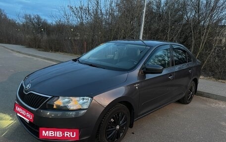 Skoda Rapid I, 2016 год, 1 380 000 рублей, 2 фотография