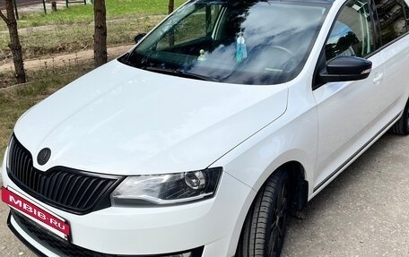 Skoda Rapid I, 2017 год, 1 350 000 рублей, 5 фотография