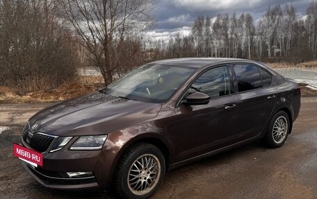 Skoda Octavia, 2019 год, 1 800 000 рублей, 3 фотография