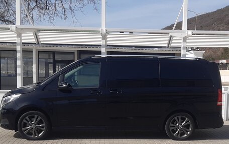 Mercedes-Benz V-Класс, 2017 год, 6 100 000 рублей, 6 фотография