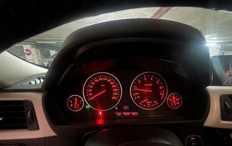 BMW 3 серия, 2016 год, 2 050 000 рублей, 13 фотография