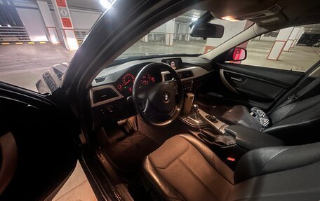 BMW 3 серия, 2016 год, 2 050 000 рублей, 14 фотография